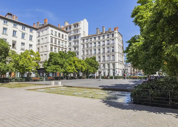 Des ArtistesHotel Lyon